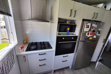 Photo of property in 2/23 Porchester Road, Papakura, 2110