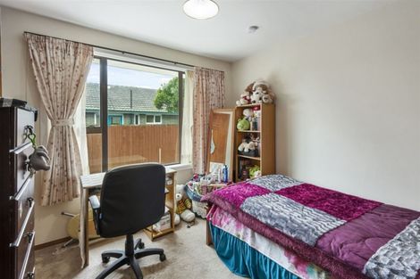 Photo of property in 12 Marshwood Place, Sockburn, Christchurch, 8042