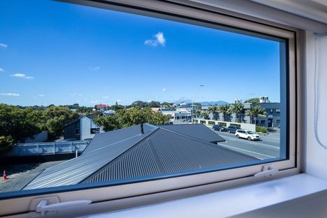 Photo of property in 21b Hobson Street, New Plymouth, 4312