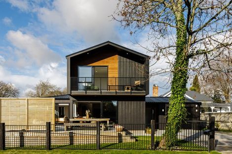 Photo of property in 11 Elizabeth Street, Cambridge, 3434