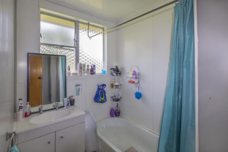 Photo of property in 124 Wansbeck Street, Holmes Hill, Oamaru, 9401