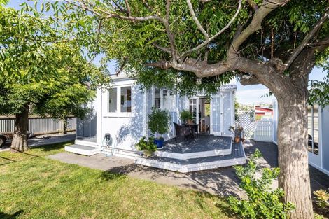 Photo of property in 108a Te Awa Avenue, Te Awa, Napier, 4110