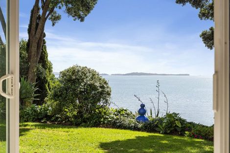 Photo of property in 155 Mellons Bay Road, Mellons Bay, Auckland, 2014