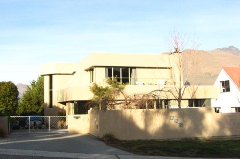Photo of property in 690 Peninsula Road, Kelvin Heights, Queenstown, 9300