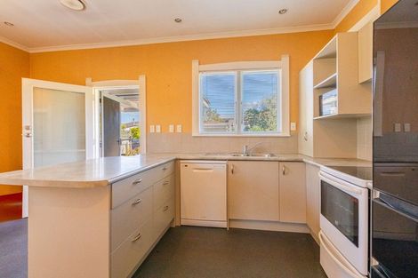 Photo of property in 616 Saint Aubyn Street West, Saint Leonards, Hastings, 4120