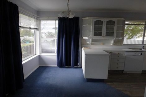 Photo of property in 60 Denise Crescent, Hornby, Christchurch, 8042