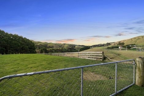 Photo of property in 781 Ohariu Valley Road, Ohariu, Wellington, 6037