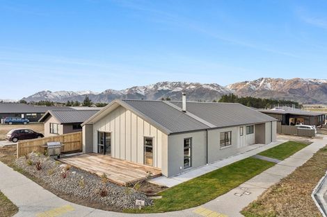 Photo of property in 19 Waddell Street, Lake Hawea, 9382