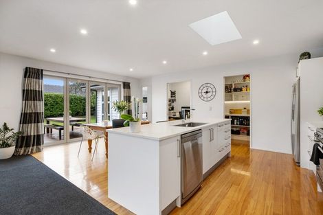 Photo of property in 14 Wallace Street, Bryndwr, Christchurch, 8053