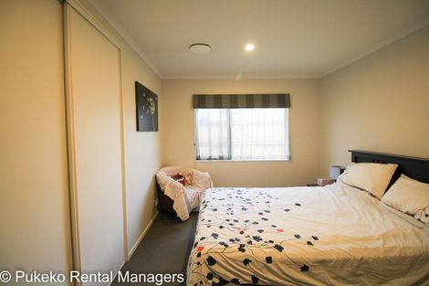 Photo of property in 38 Belfry Place, Wattle Downs, Auckland, 2103