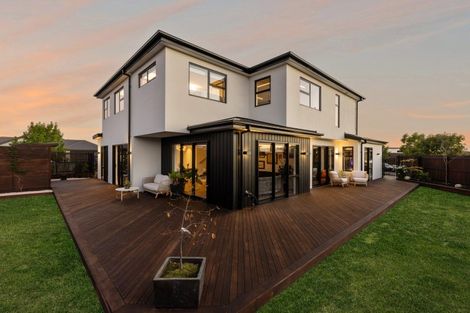 Photo of property in 1 De Surville Way, Pegasus, 7612