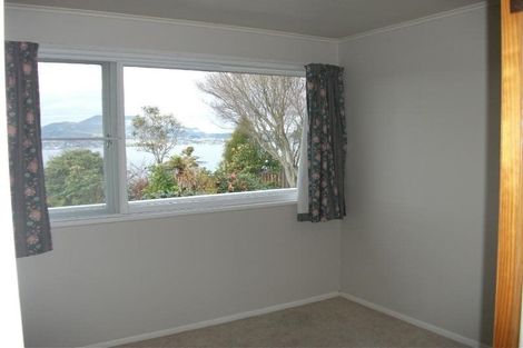 Photo of property in 15 Scenic Heights, Acacia Bay, Taupo, 3330