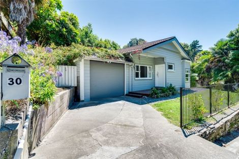 Photo of property in 30 Coote Road, Bluff Hill, Napier, 4110