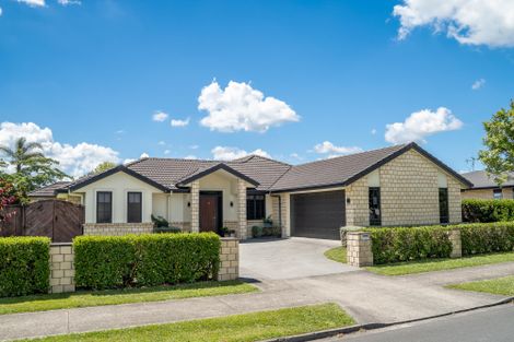 Photo of property in 16 Moonlight Drive, Rototuna North, Hamilton, 3210