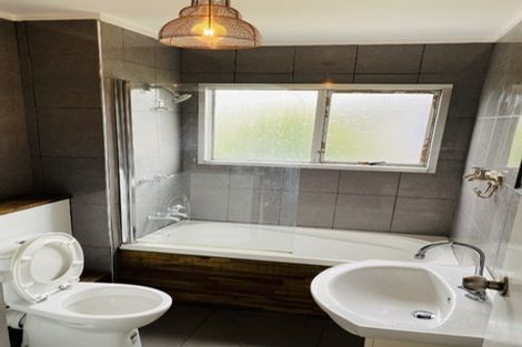 Photo of property in 10/767 Beach Road, Browns Bay, Auckland, 0630