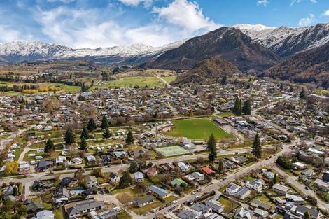 Photo of property in 5 Payne Place, Arrowtown, 9302