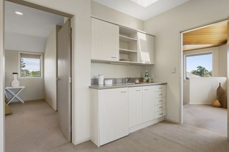 Photo of property in 131b Oceanbeach Road, Mount Maunganui, 3116