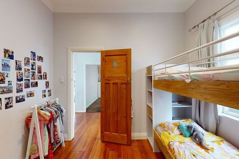 Photo of property in 47 Freyberg Street, Lyall Bay, Wellington, 6022