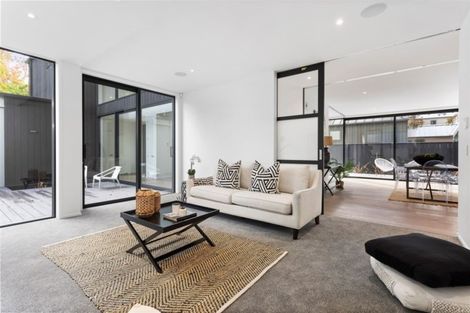 Photo of property in 1b Wood Lane, Fendalton, Christchurch, 8014