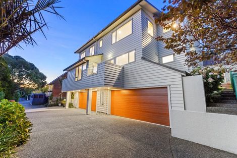 Photo of property in 18a Sylvan Park Avenue, Milford, Auckland, 0620