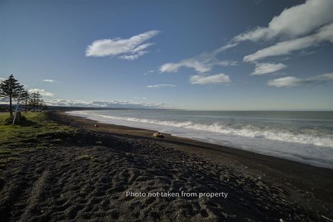 Photo of property in 76a The Esplanade, Westshore, Napier, 4110