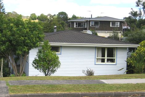 Photo of property in 26 Wyoming Avenue, Murrays Bay, Auckland, 0630