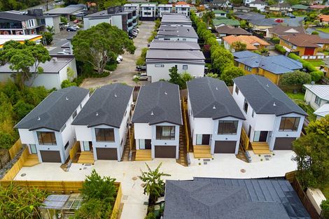 Photo of property in 6 Palmer Avenue, Glen Eden, Auckland, 0602