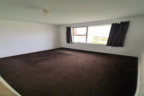 Photo of property in 2/21 Simkin Avenue, Saint Johns, Auckland, 1072