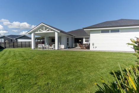 Photo of property in 4 Korokia Way, Richmond Heights, Taupo, 3330