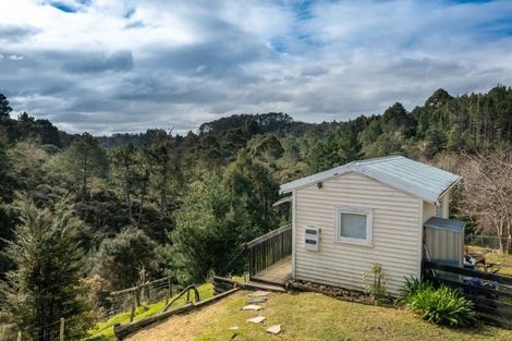 Photo of property in 1245 East Coast Road, Redvale, Albany, 0794
