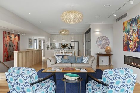 Photo of property in 2 Burgess Street, Sumner, Christchurch, 8081