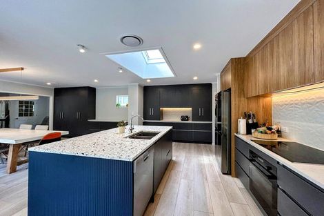 Photo of property in 23 Crest Road, Akatarawa, Upper Hutt, 5372