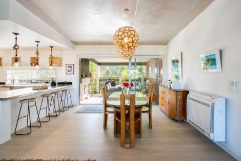 Photo of property in 21 Heipipi Drive, Eskdale, Napier, 4182