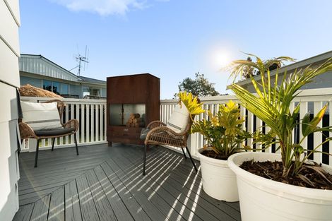 Photo of property in 117 Sutherland Road, Brookfield, Tauranga, 3110