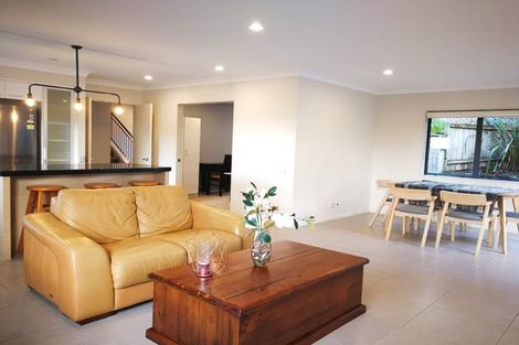 Photo of property in 78 Oakway Drive, Schnapper Rock, Auckland, 0632