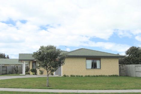 Photo of property in 5 Arabian Drive, Papamoa Beach, Papamoa, 3118