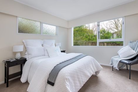 Photo of property in 1/39 View Road, Campbells Bay, Auckland, 0630