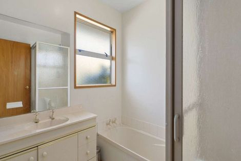 Photo of property in 5/61 Waimairi Road, Upper Riccarton, Christchurch, 8041