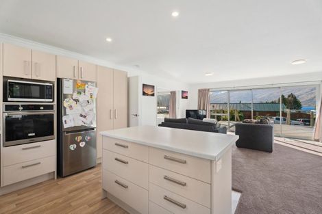 Photo of property in 1 Hector Close, Kingston, Athol, 9793