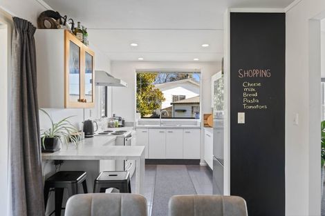 Photo of property in 17 Kiddle Drive, Hilltop, Taupo, 3330