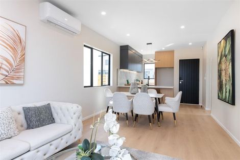 Photo of property in 16 Greenbrier Street, Westgate, 0814