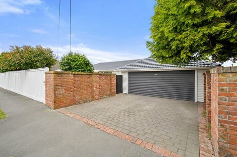 Photo of property in 1/180 Avonhead Road, Avonhead, Christchurch, 8042