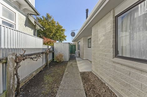 Photo of property in 54 Russell Street, Palmerston North, 4414