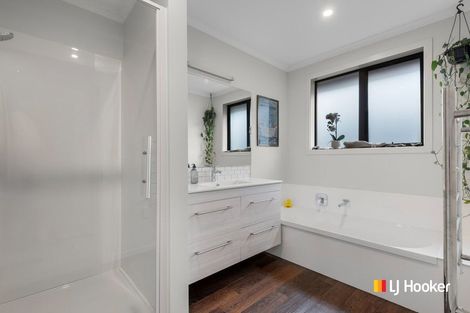 Photo of property in 1 Carrick Place, Mosgiel, 9024