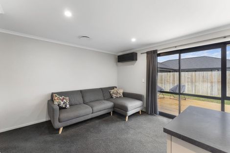 Photo of property in 20 Evelyn Crescent, Marshland, Christchurch, 8083