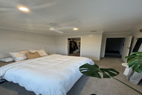 Photo of property in 14 Turakina Street, Merrilands, New Plymouth, 4312