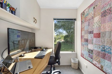 Photo of property in 1 Earls Court, Hillcrest, Hamilton, 3216