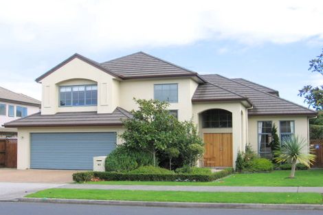 Photo of property in 41 Middlefield Drive, East Tamaki Heights, Auckland, 2016