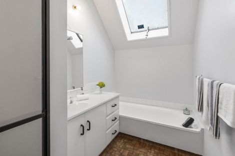 Photo of property in 4/64 Ranfurly Street, St Albans, Christchurch, 8014