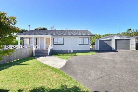 Photo of property in 81 Santiago Crescent, Unsworth Heights, Auckland, 0632